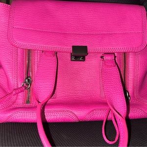 3.1 Phillip Lim
Pashli Medium Satchel Bag